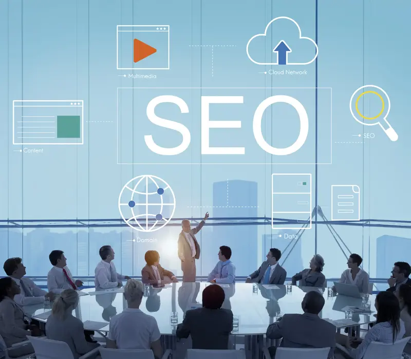 Team executing off-page SEO and link building campaigns